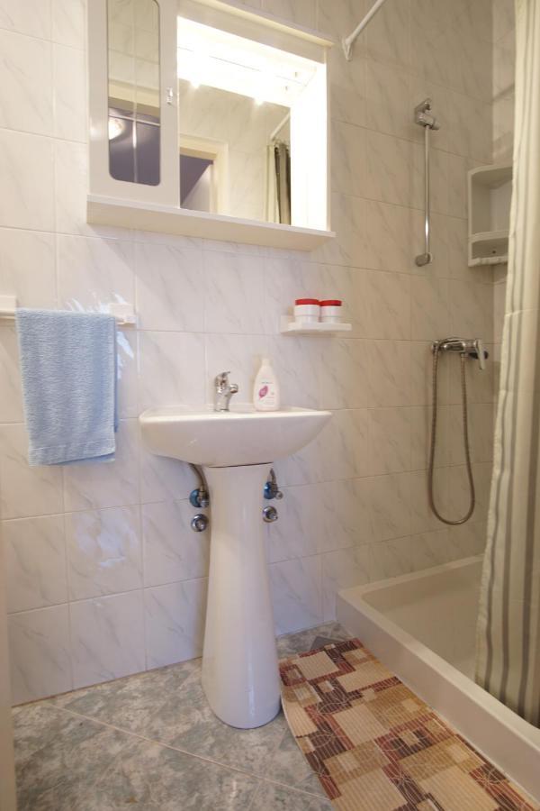 Apartments And Room Markovic Rovinjsko Selo Εξωτερικό φωτογραφία